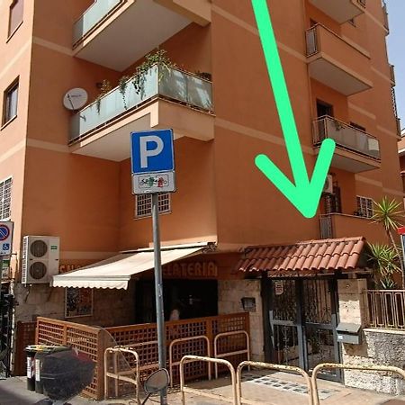 Urban Welcome Metro Battistini Rome Exterior photo